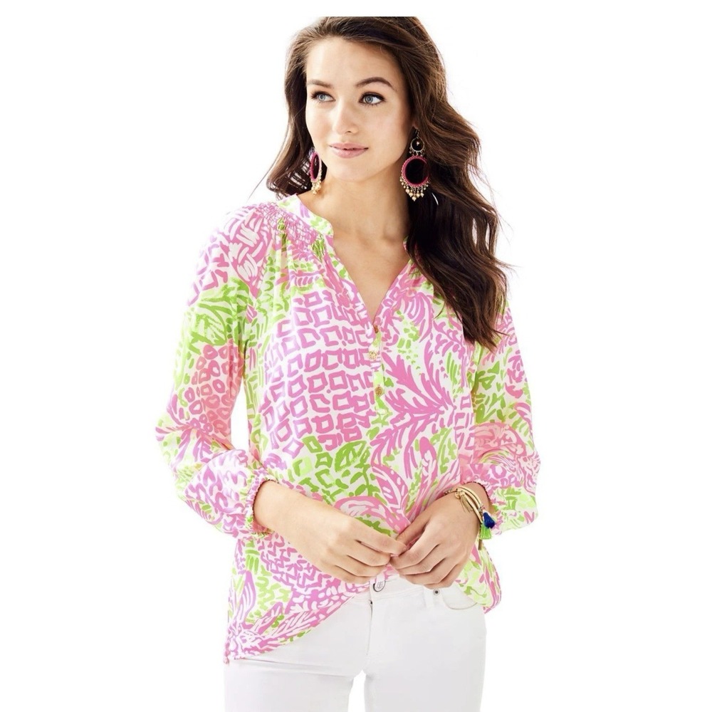 Lilly Pulitzer Elsa 100% Silk‎ Blouse Pink & Green Pineapple Size Medium NWOT